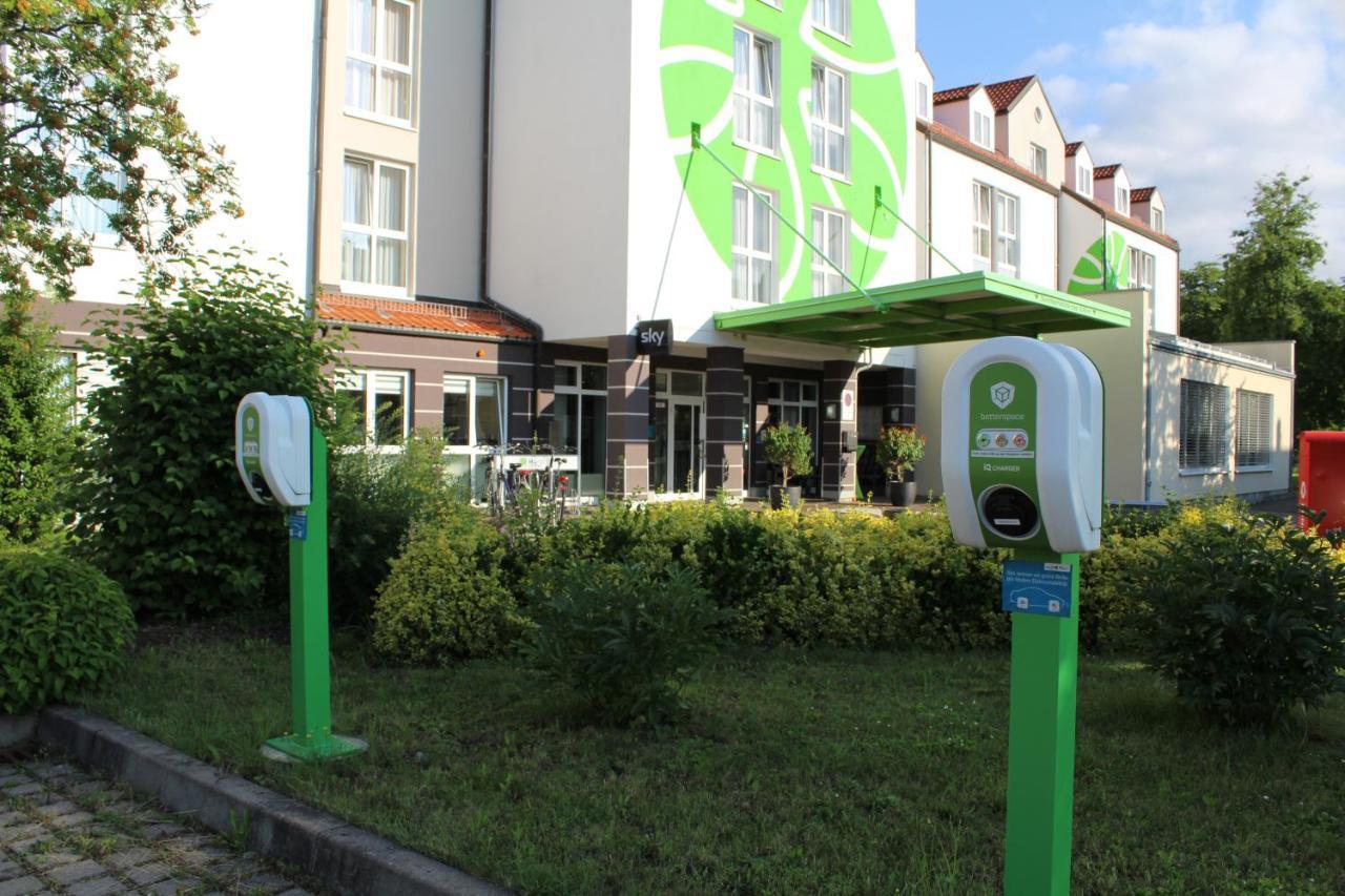 H+ Hotel Erfurt Esterno foto