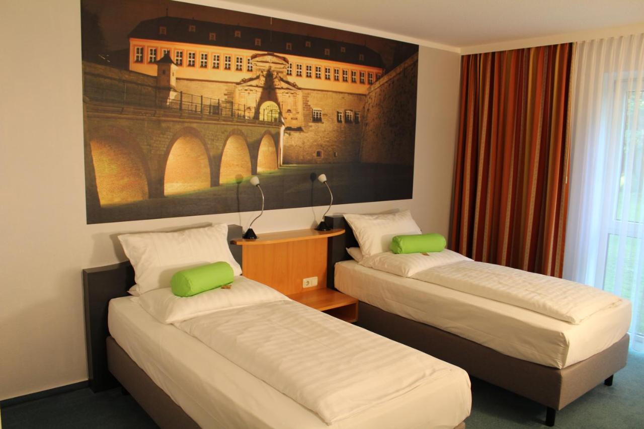 H+ Hotel Erfurt Esterno foto