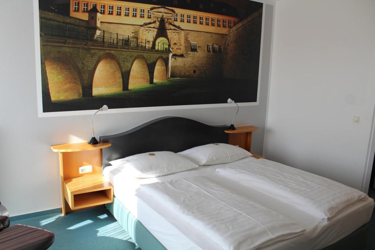 H+ Hotel Erfurt Esterno foto